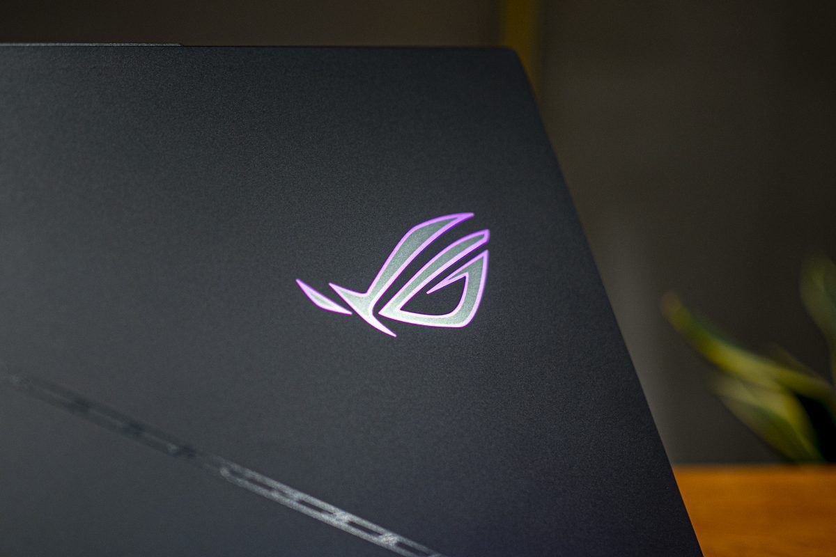 ROG Strix Scar 18