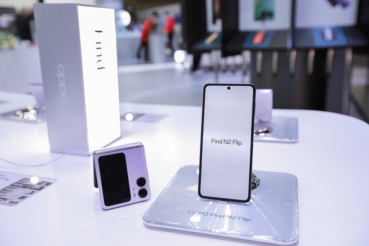  OPPO Find N2 Flip