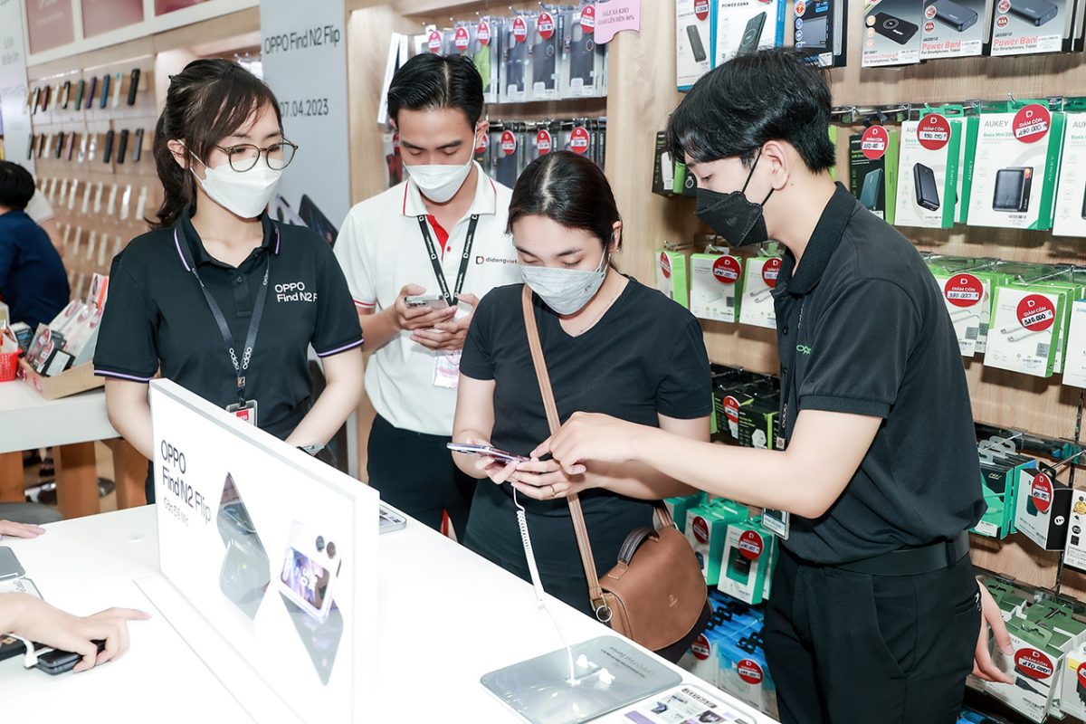 OPPO Find N2 Flip