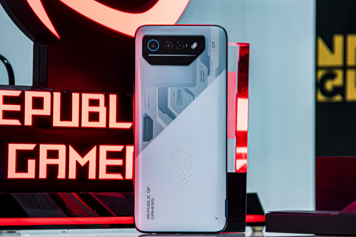 ROG Phone 7