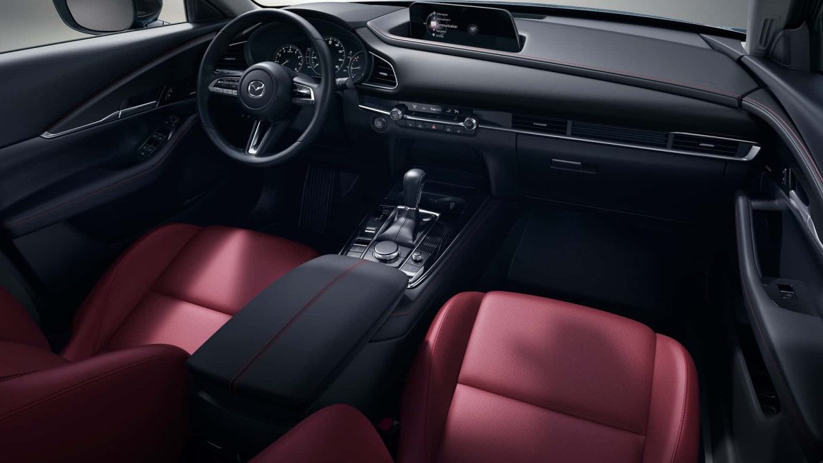 nội thất Mazda CX-30 2024