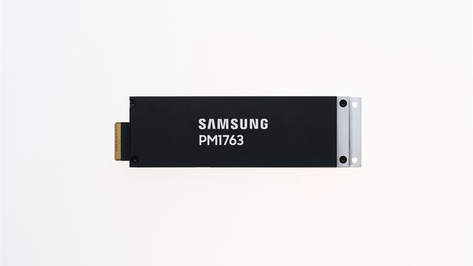 Samsung bắt đầu sản xuất hàng loạt SSD PM1763 cho hạ tầng AI