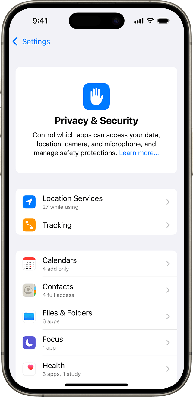 Mục Privacy & Security trên iPhone là nơi rà lại hầu hết quyền nhạy cảm của ứng dụng