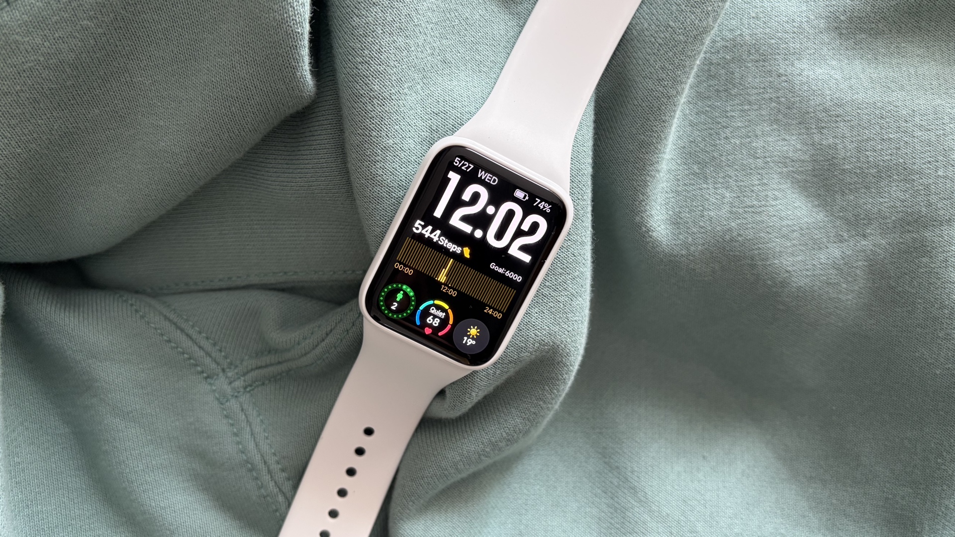 Ảnh: Tech Advisor - Xiaomi Smart Band 10 Pro trong bài hands-on.