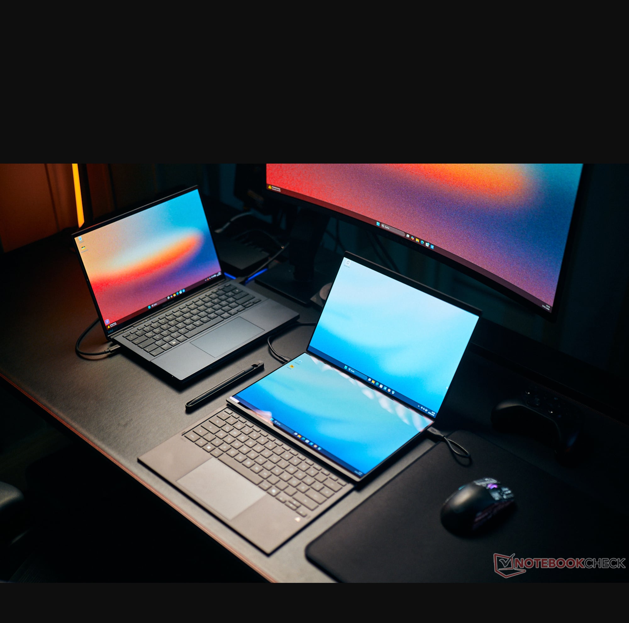 Zenbook DUO 2026 ảnh hands-on tổng thể từ Notebookcheck