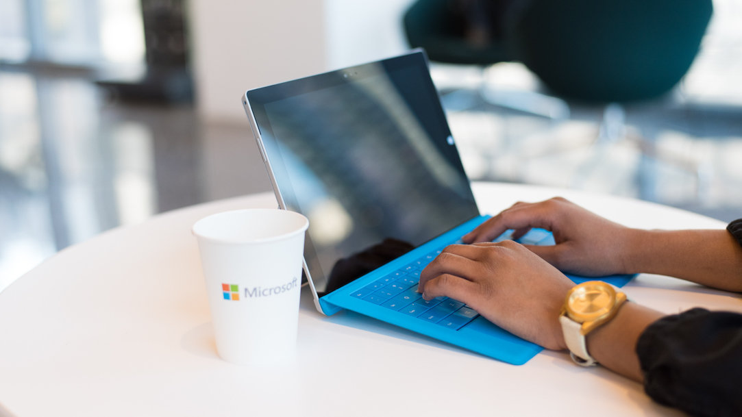 Ảnh: Microsoft Surface 2-in-1