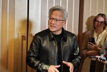 Jensen Huang của NVIDIA trong ảnh minh hoạ bài viết về AWS mở rộng hợp tác với NVIDIA.