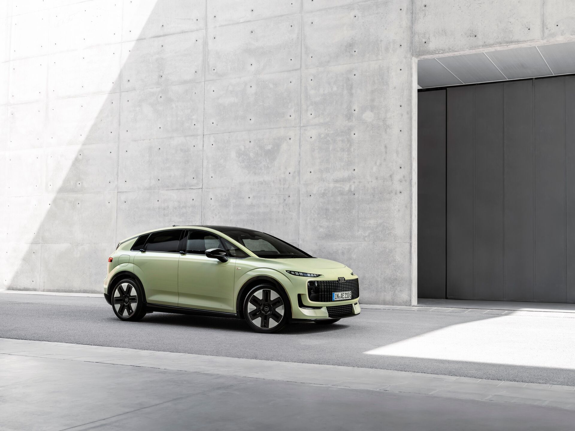 Đuôi xe và cụm đèn hậu Audi A2 e-tron