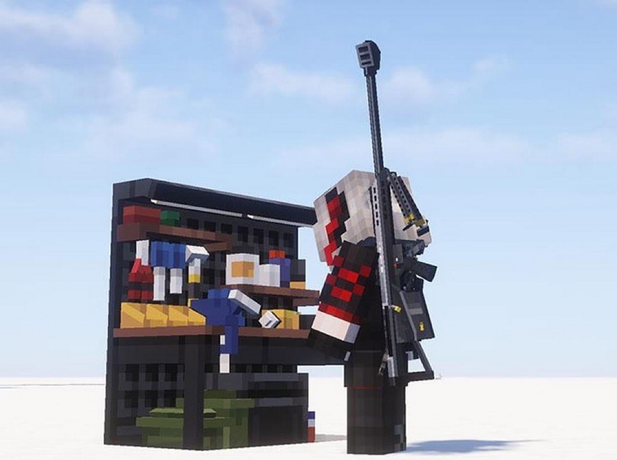 Nhân vật Minecraft đứng cạnh kệ vũ khí