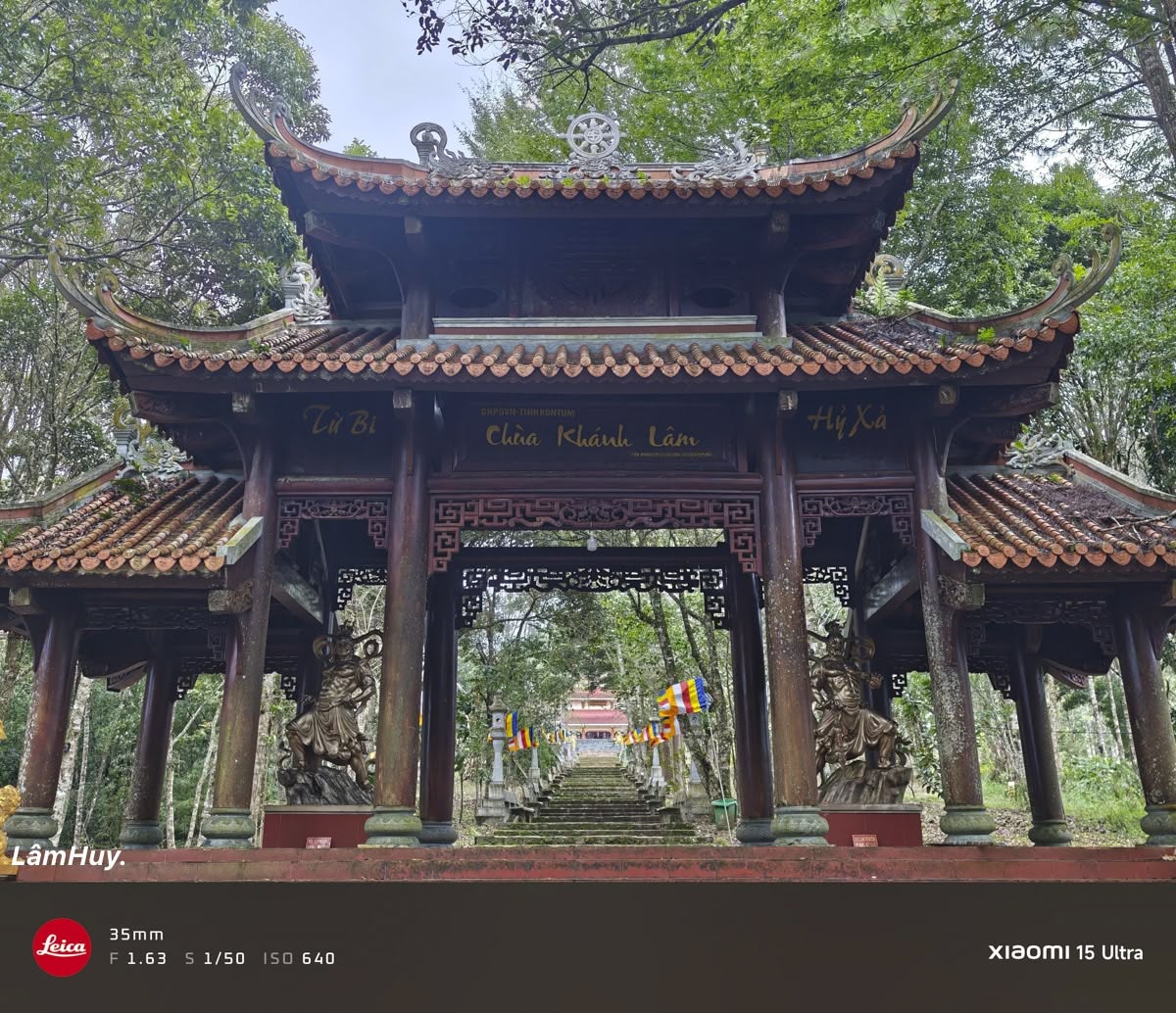 Chùa Khánh Lâm Măng Đen ảnh chụp bằng Xiaomi 15 Ultra