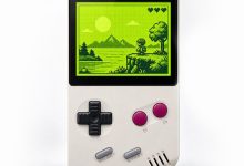 FPGB Mini đang chạy một trò chơi phong cách Game Boy