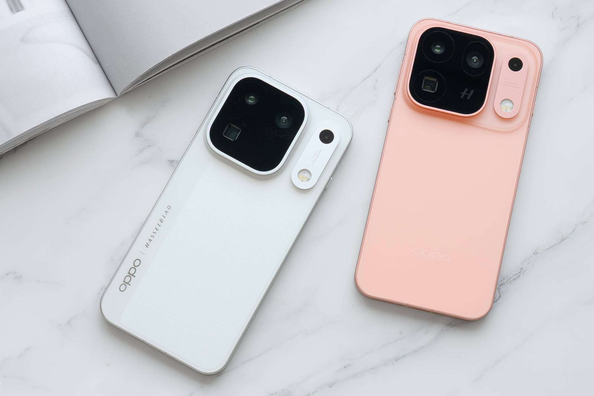 Cấu trúc khung viền và pin 8000mAh