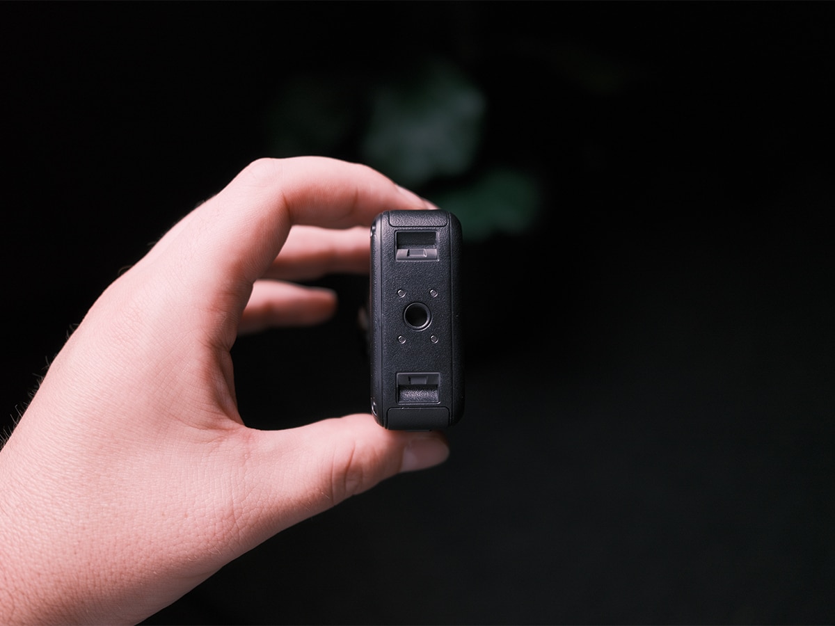 Đế kết nối nhanh hai chiều trên DJI Osmo 360 II