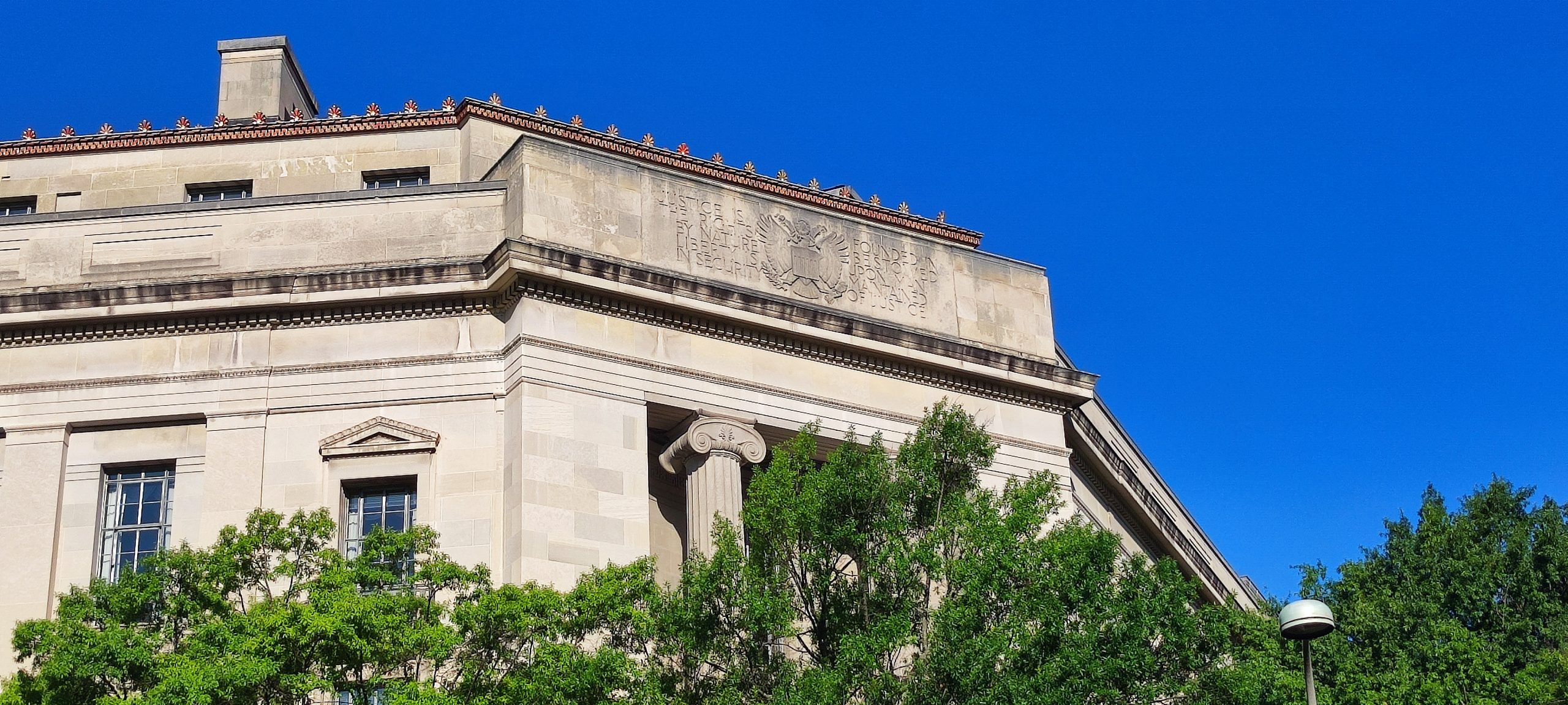 Trụ sở Bộ Tư pháp Mỹ (DOJ) tại Washington, D.C.