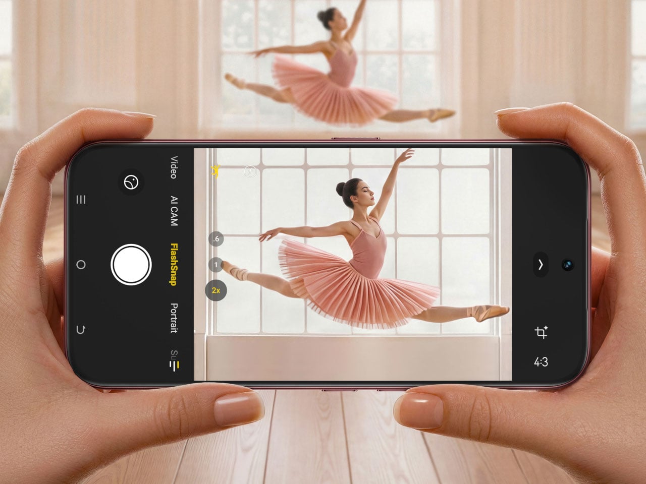 Cận cảnh mặt lưng siêu mỏng của TECNO CAMON Slim 5G