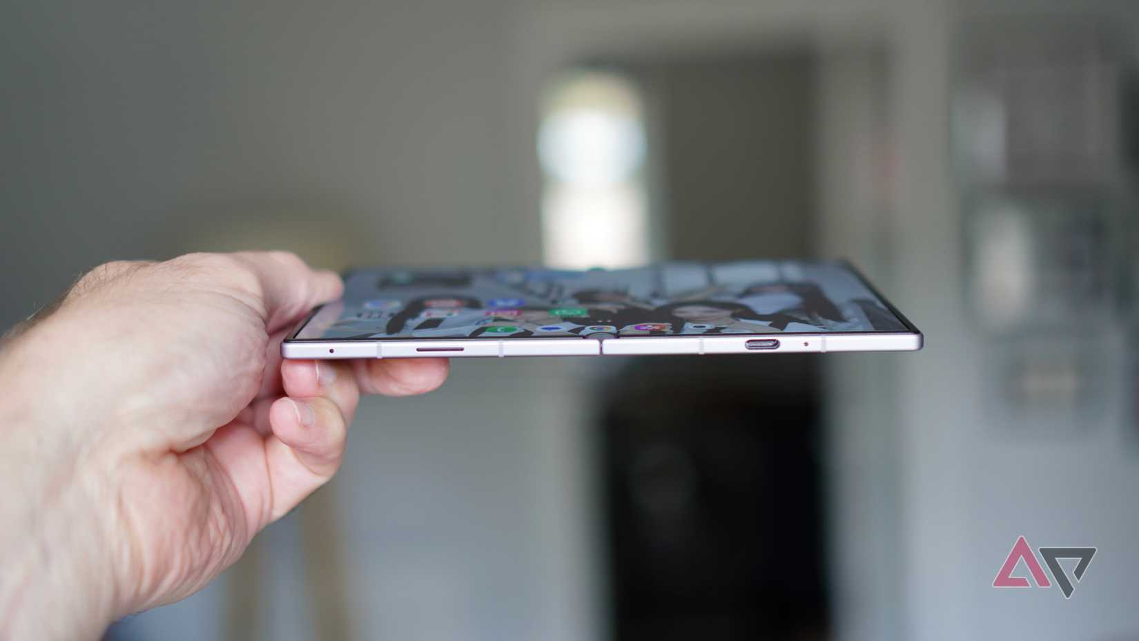 Galaxy Z Fold8 mở toàn bộ màn hình trong