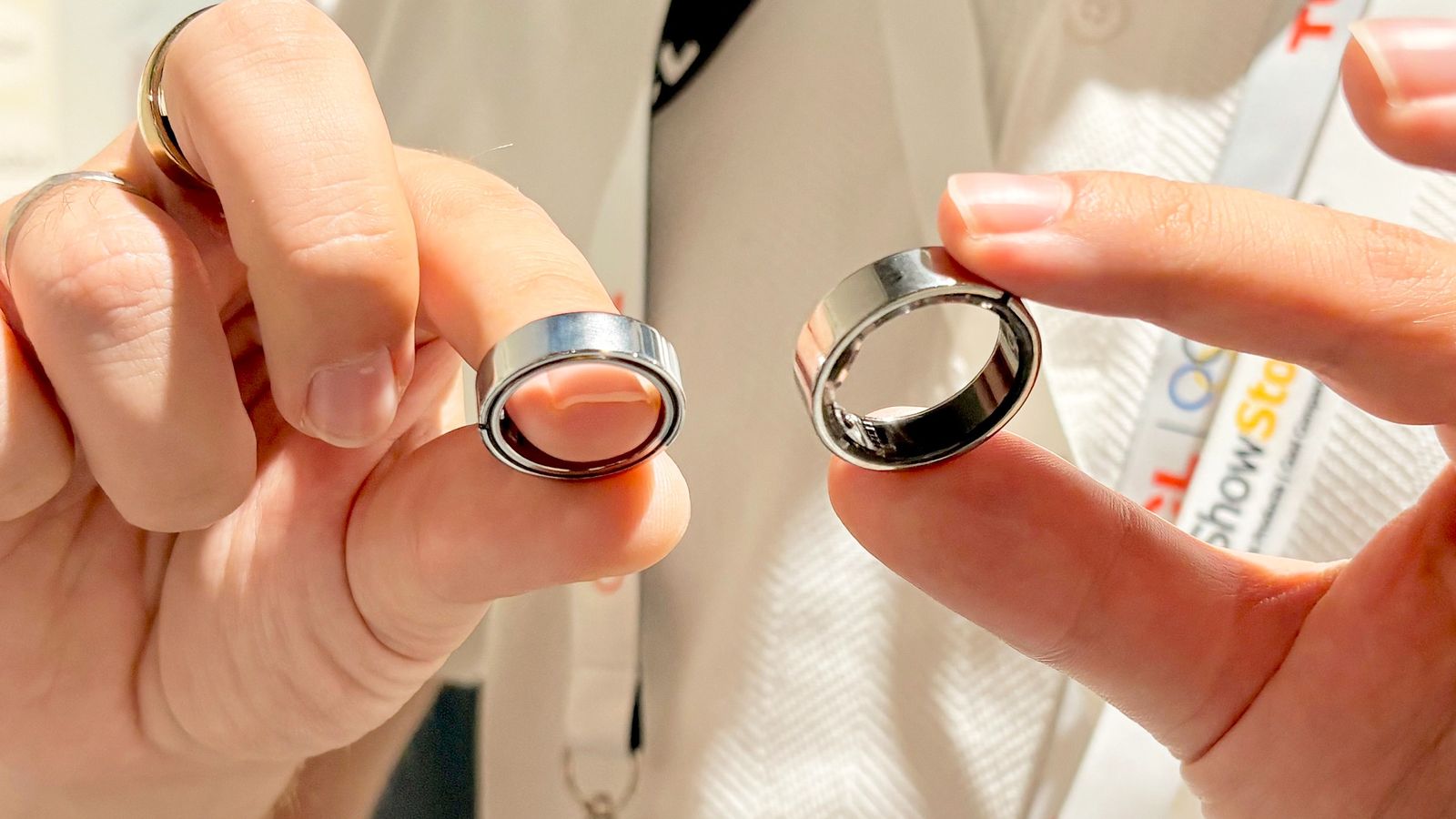 Cận cảnh phiên bản Circular Ring 3 Pro và Ring 3 Slim trên tay tại triển lãm IFA 2026