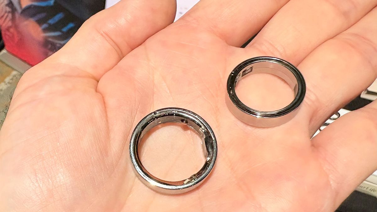 Trải nghiệm đeo thực tế và phản hồi rung xúc giác trên nhẫn thông minh Circular Ring 3