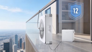 Ecovacs WINBOT W2S PRO OMNI cùng trạm sạc đa năng OMNI Station