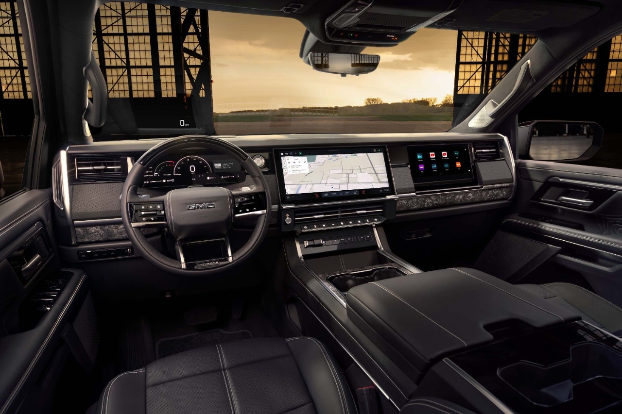Giao diện màn hình trung tâm GMC Sierra Denali Ultimate 2027