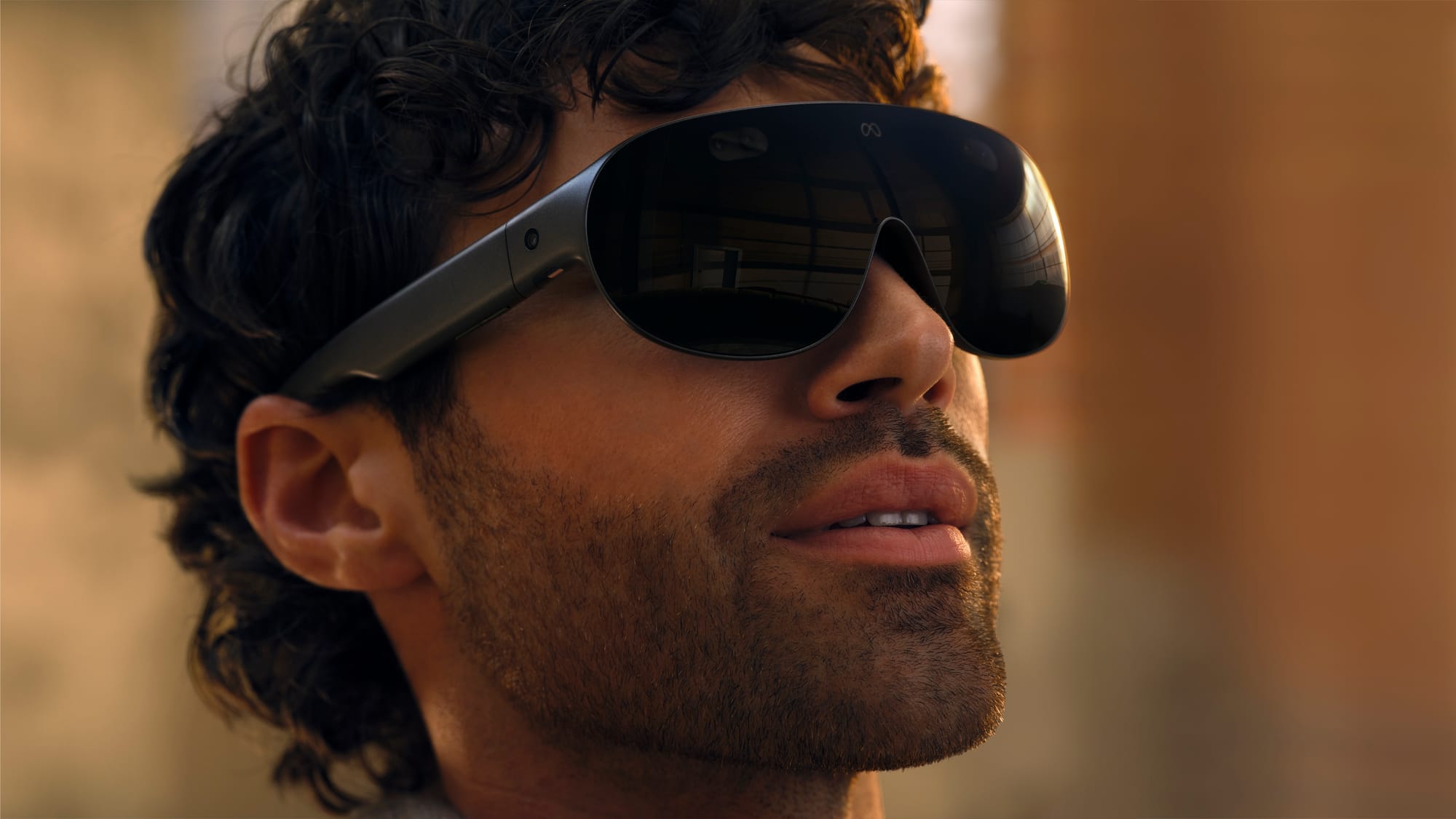 Meta VR Glasses cận cảnh