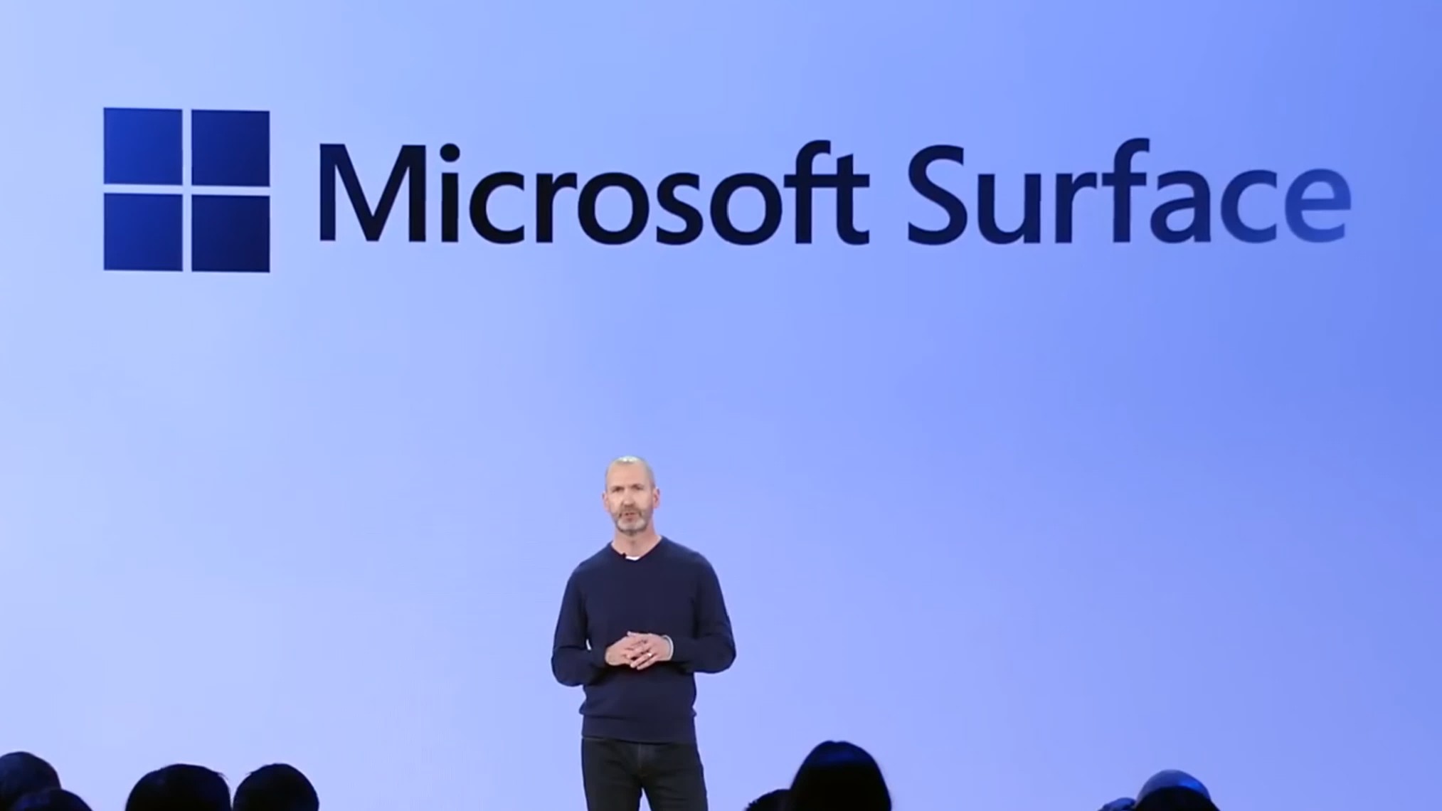Brett Ostrum giới thiệu Surface tại sự kiện Copilot+ PC