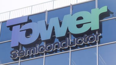 Biển hiệu Tower Semiconductor trên tòa nhà