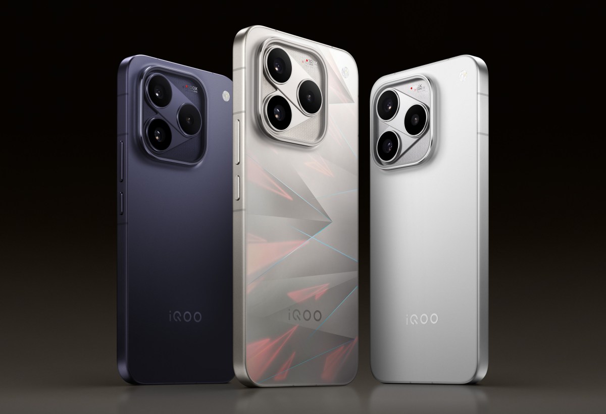 Mặt lưng và cụm camera của iQOO 16