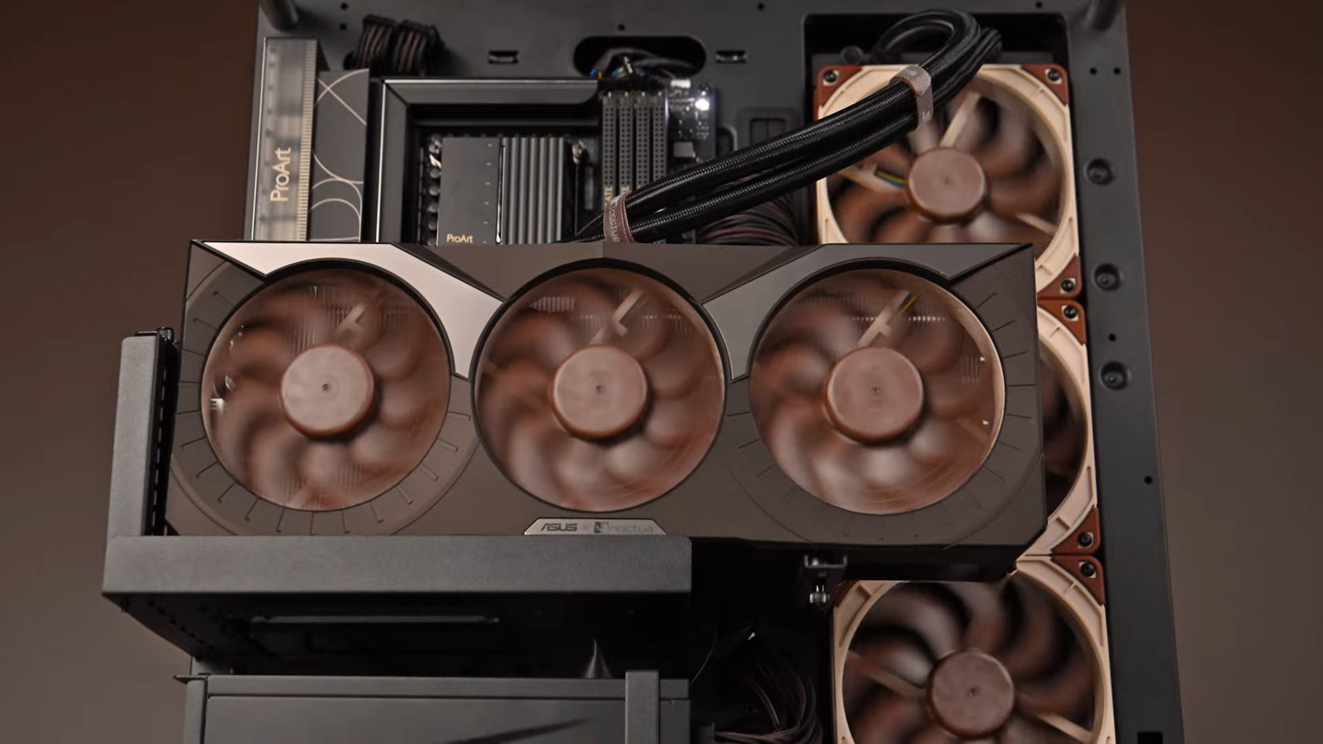 Asus GeForce RTX 5080 Noctua Edition