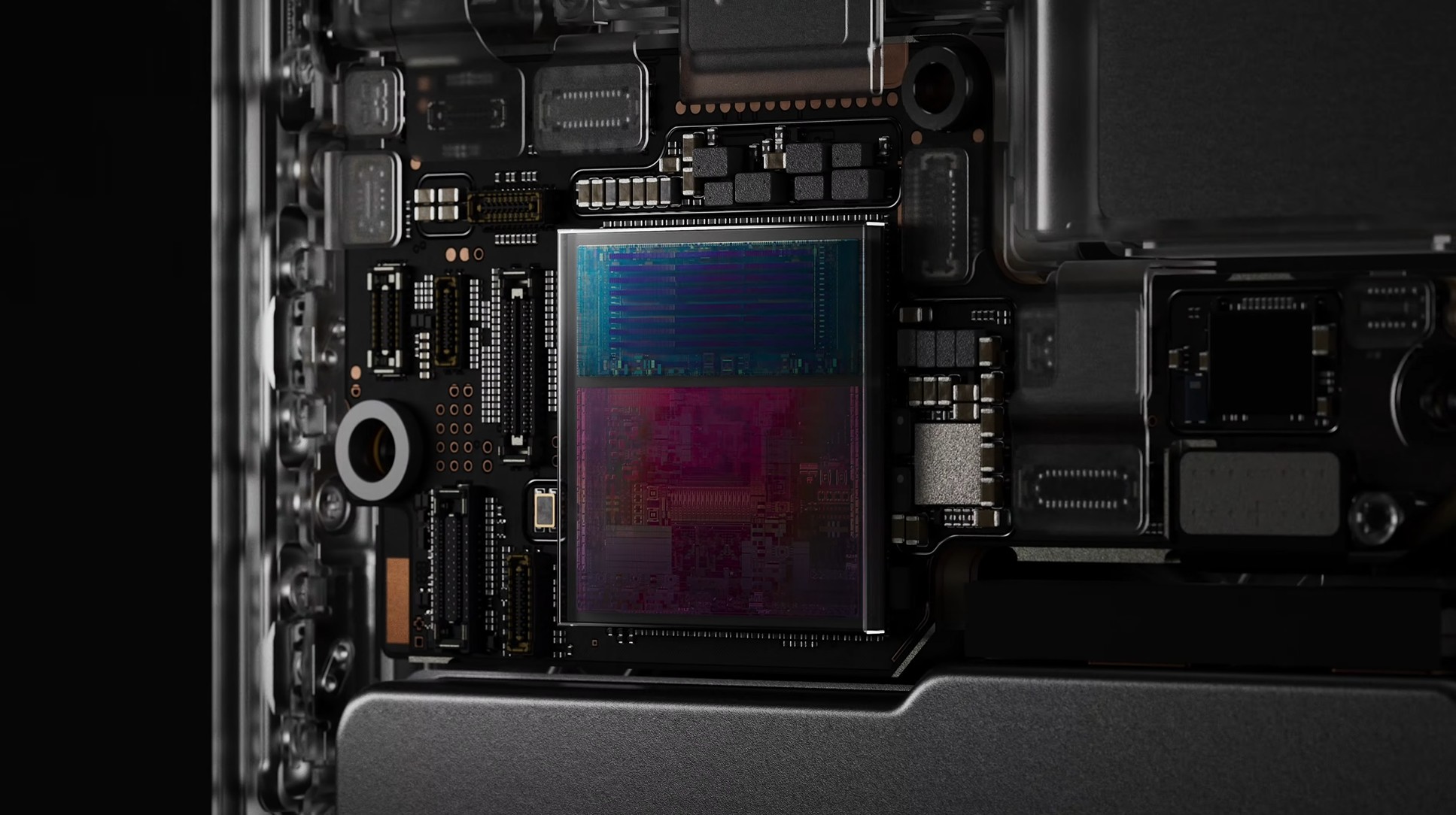 Cấu trúc đóng gói WMCM của chip Apple A20 Pro trên bo mạch