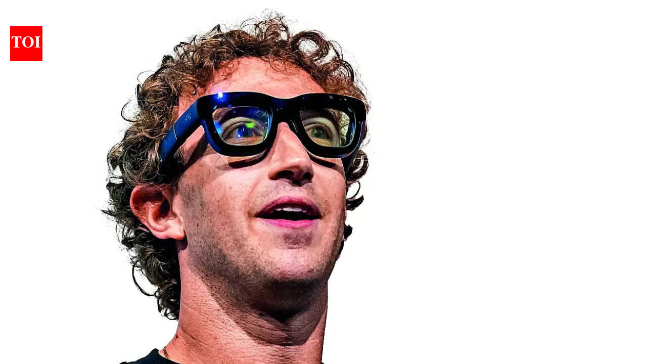 Người đeo kính thông minh Meta Ray-Ban