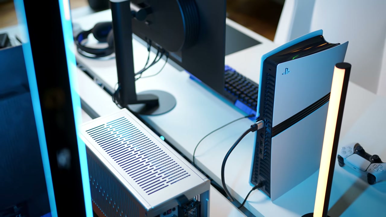 Mặt sau và khe tản nhiệt của máy chơi game PS5 Pro