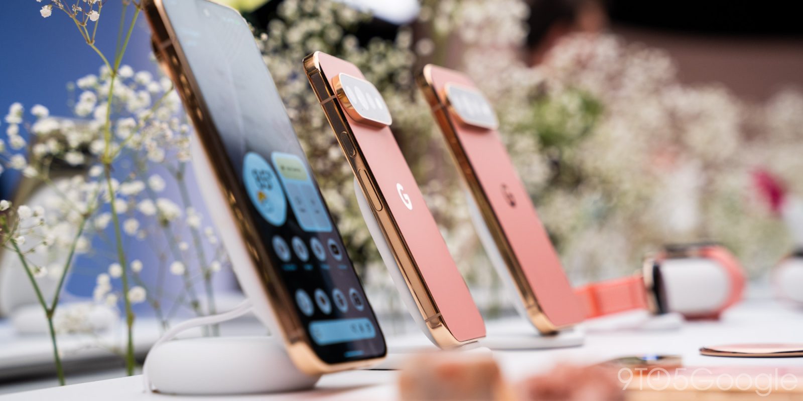 Điện thoại Pixel 11 Pro màu Canyon
