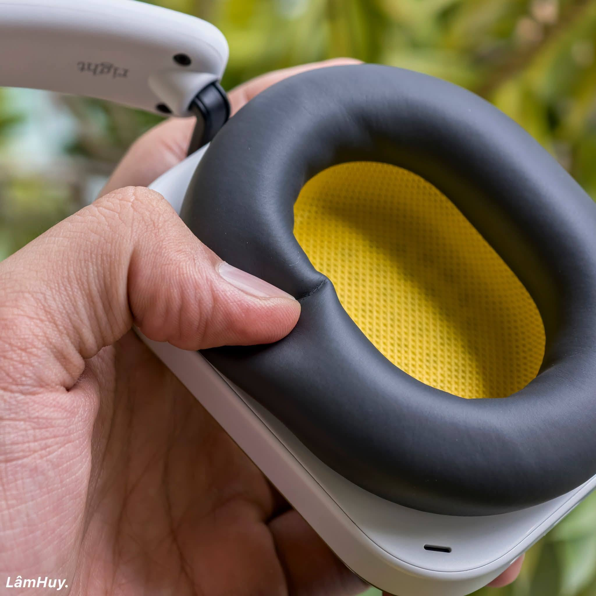 Đệm mút tai nghe Nothing Headphone (a).