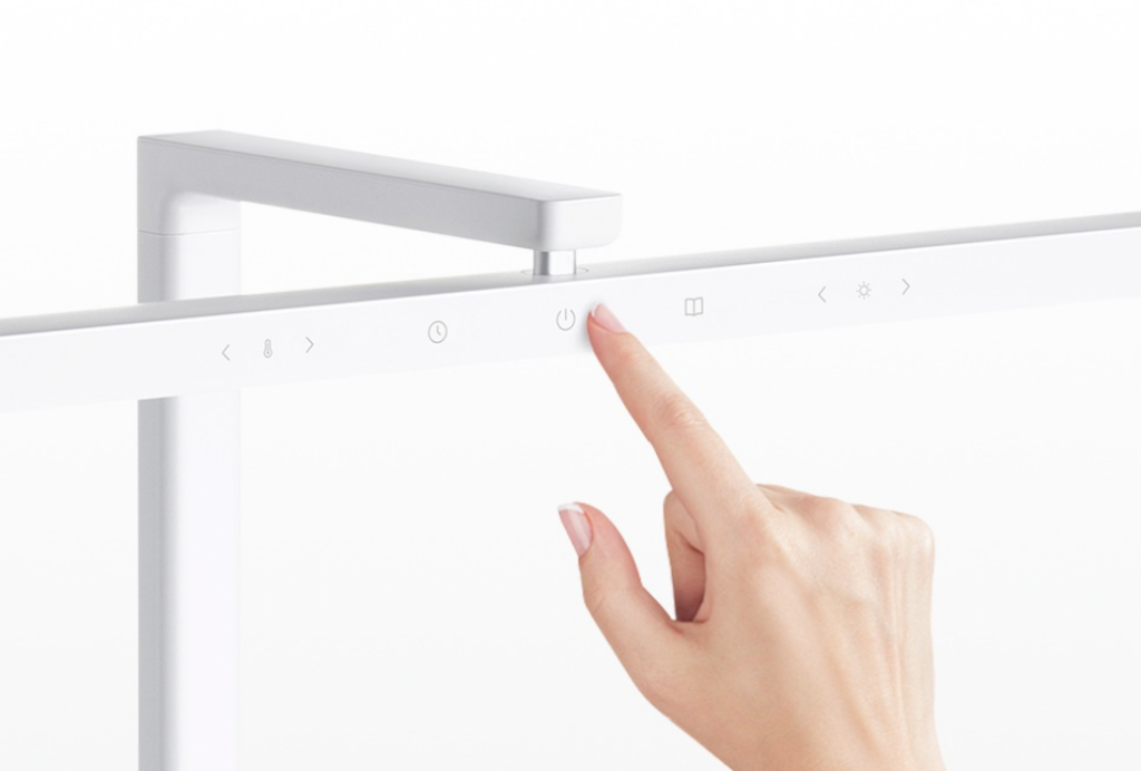 Bảng điều khiển cảm ứng và tính năng thông minh trên đèn bàn Xiaomi