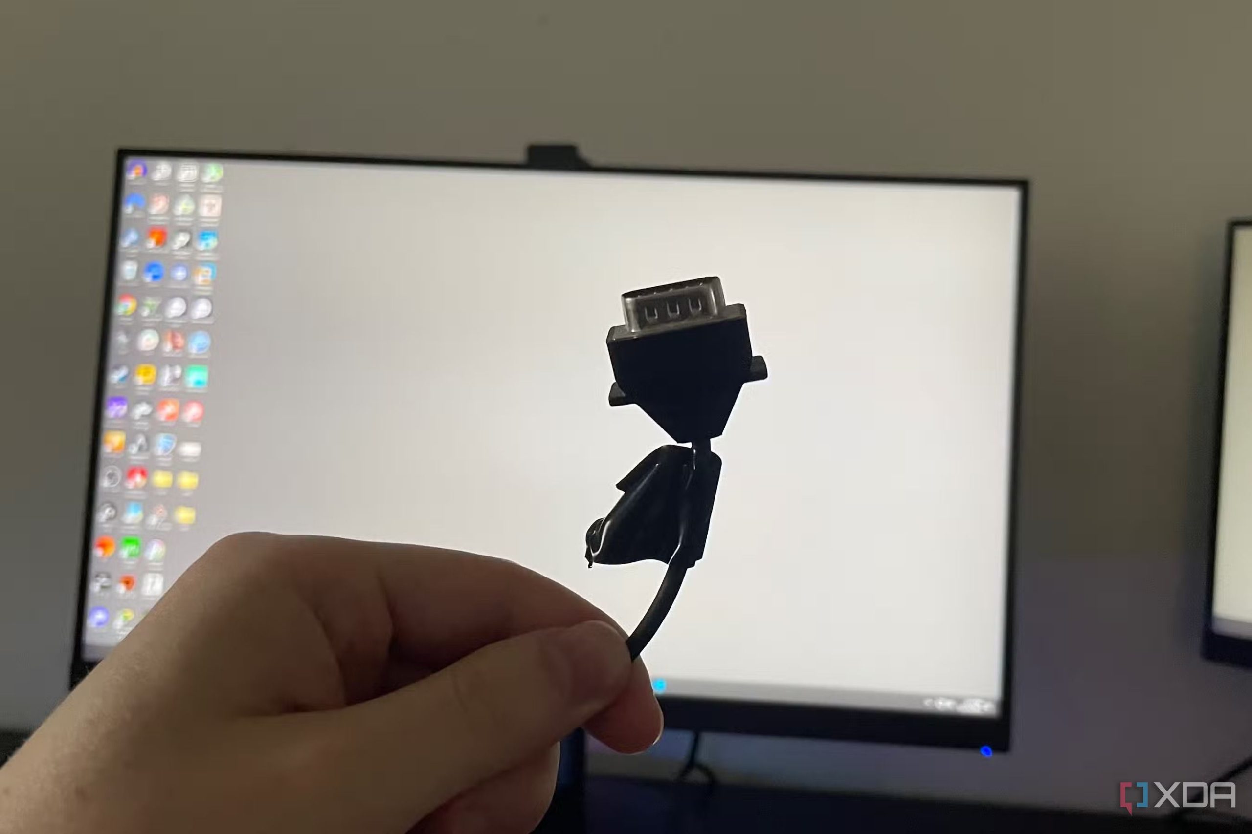 Cáp chuyển đổi tín hiệu USB sang cổng Serial RS232