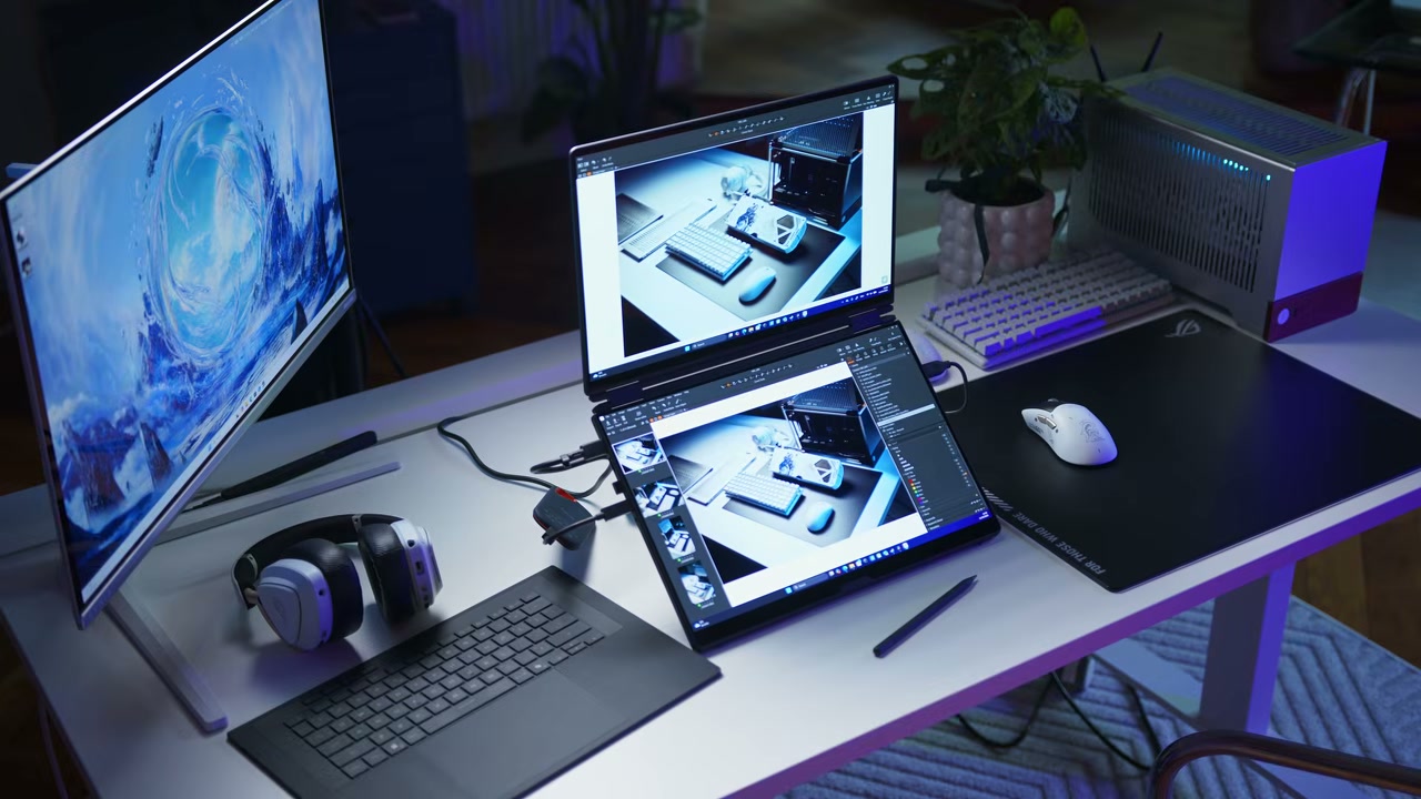 Ứng dụng sáng tạo được mở đồng thời trên hai màn hình OLED