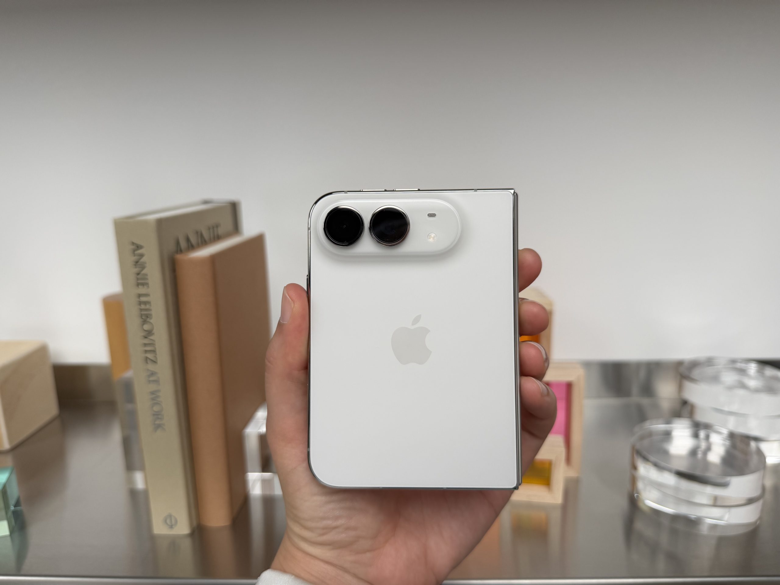 Cụm camera kép trên iPhone Duo