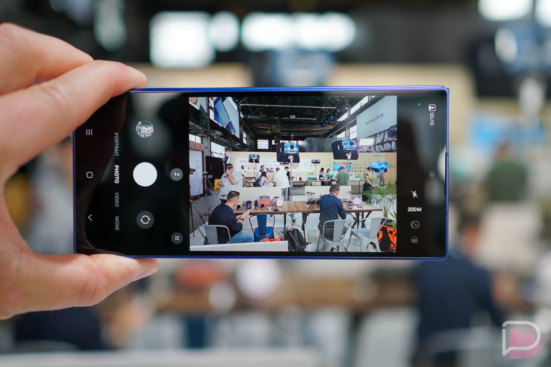 Cụm camera 200MP của Galaxy Z Fold7