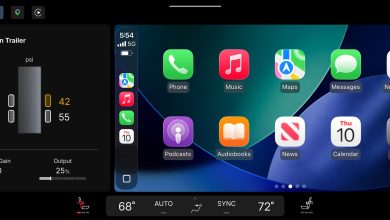 Giao diện Apple CarPlay chia đôi màn hình trên xe GM