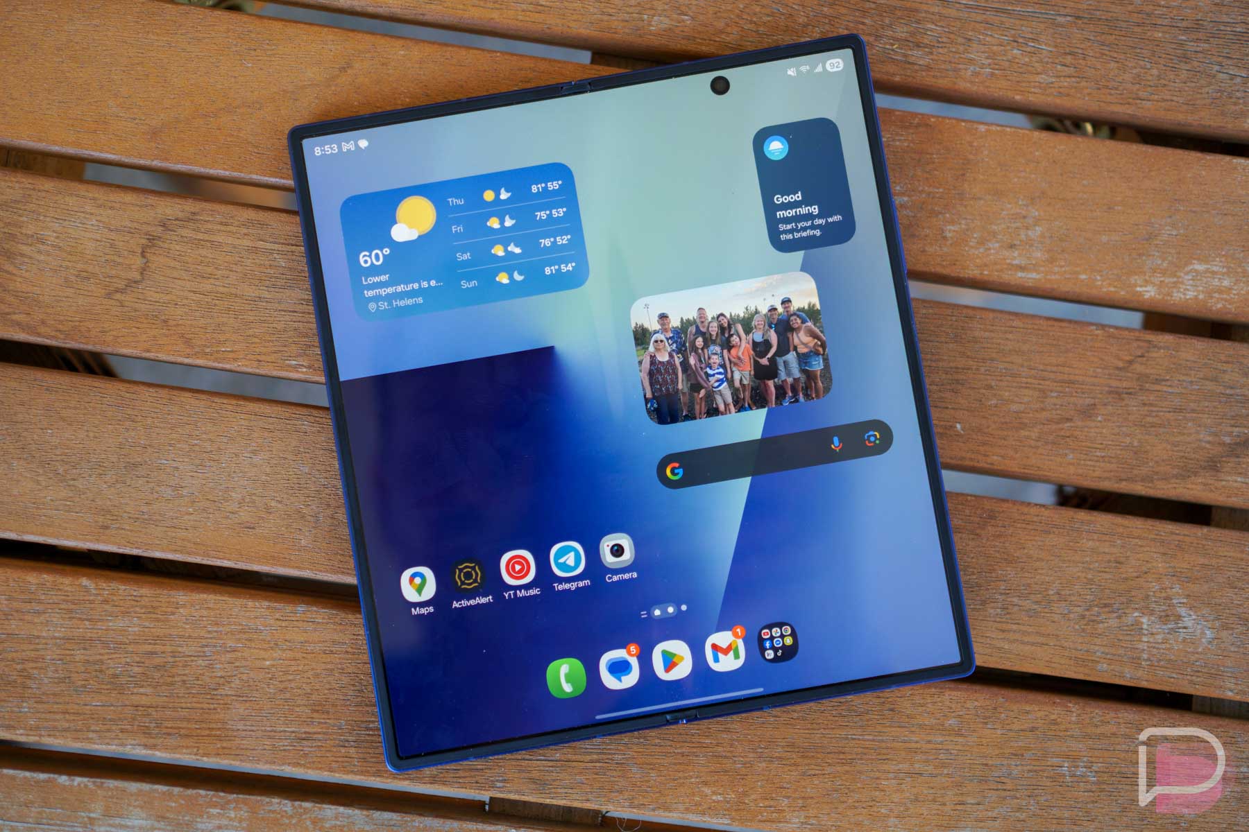 Trên tay Galaxy Z Fold7 khi gập