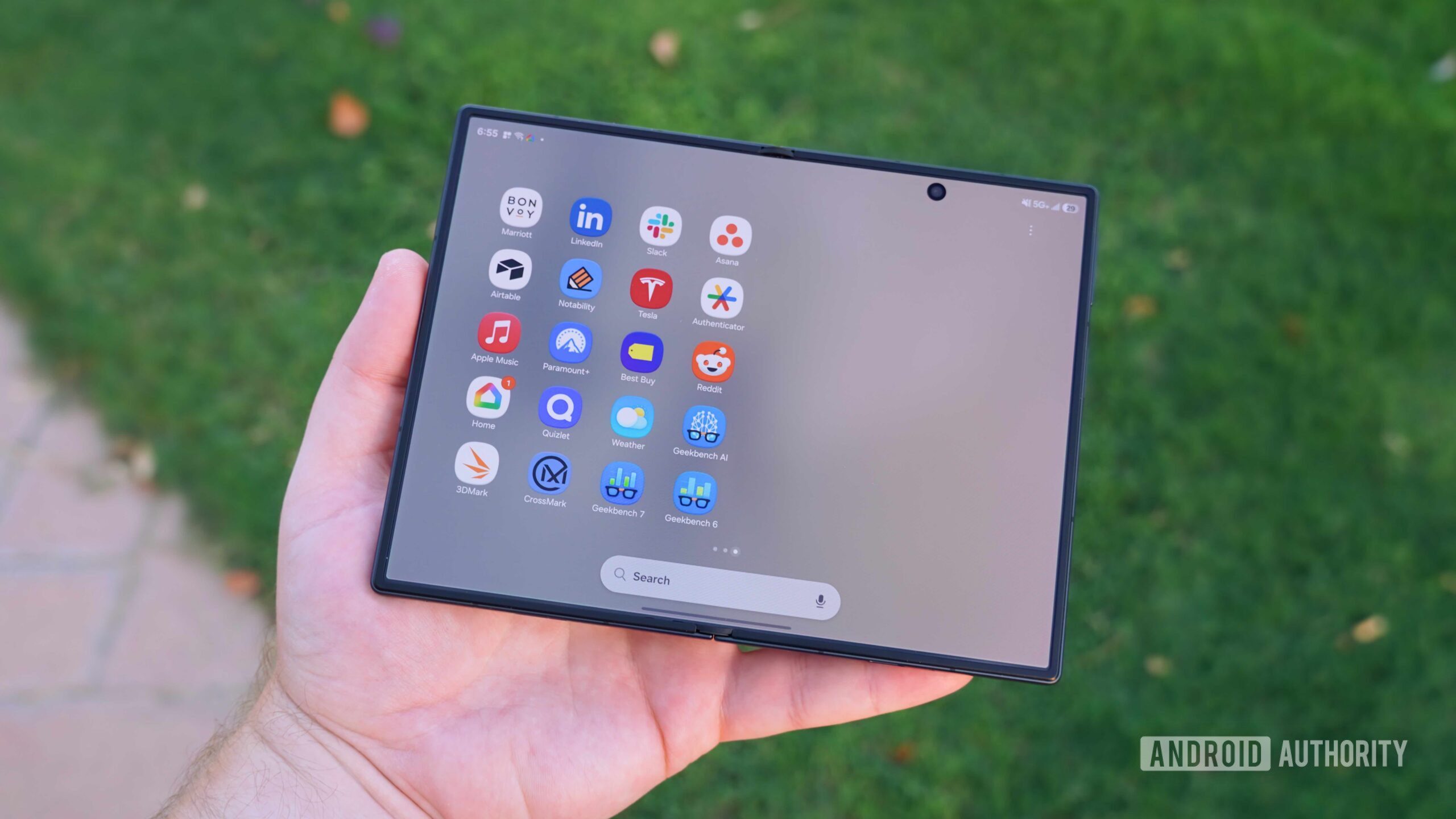 Galaxy Z Fold 8 trong bài đối chiếu doanh số