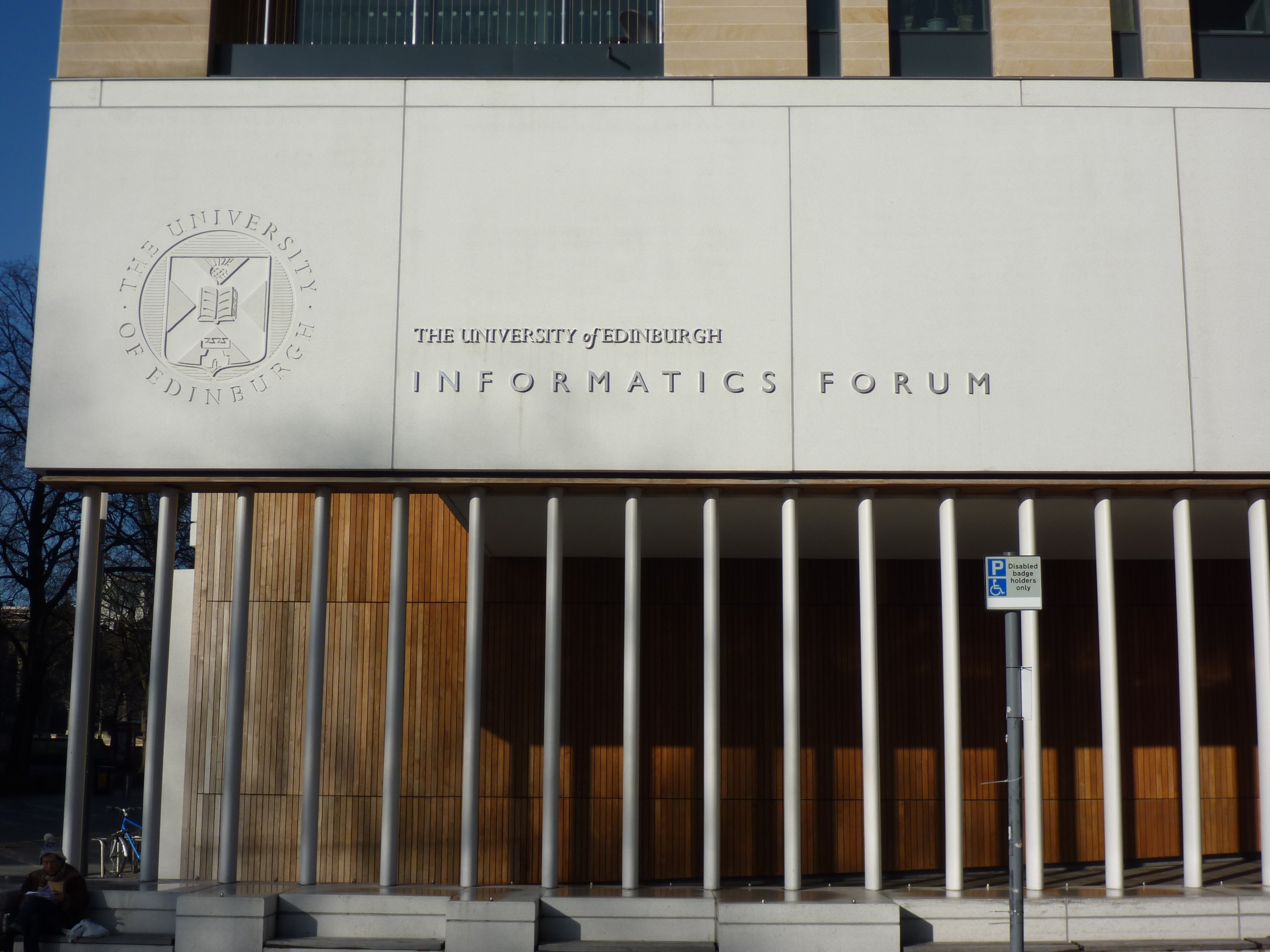 Tòa nhà Informatics Forum Đại học Edinburgh