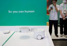 Robot hút bụi lau sàn iRobot Roomba Duo nguyên mẫu tại IFA Berlin