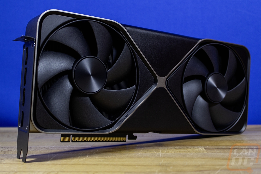 Thiết kế tản nhiệt RTX 5080