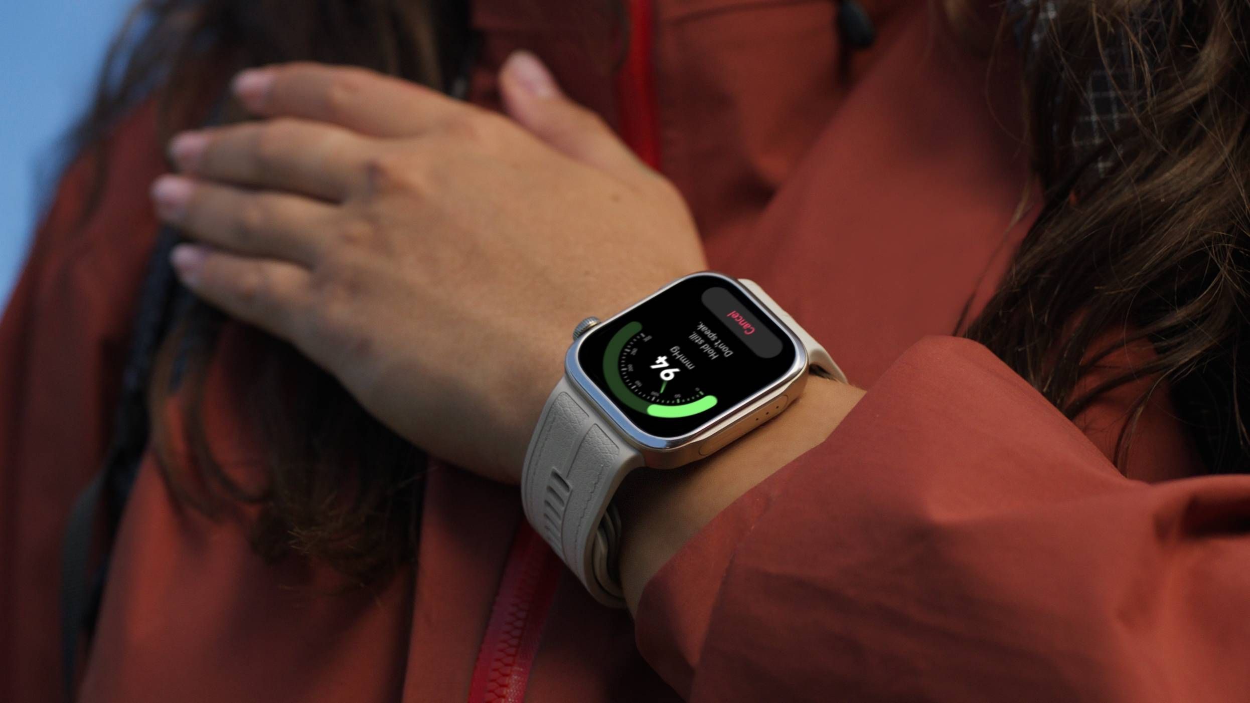 Huawei Watch D3 với dây đeo tích hợp túi khí