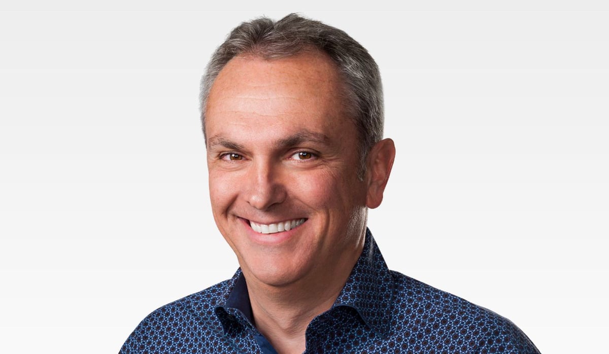 Luca Maestri trong ảnh minh hoạ tin về thay đổi nhân sự tại Apple