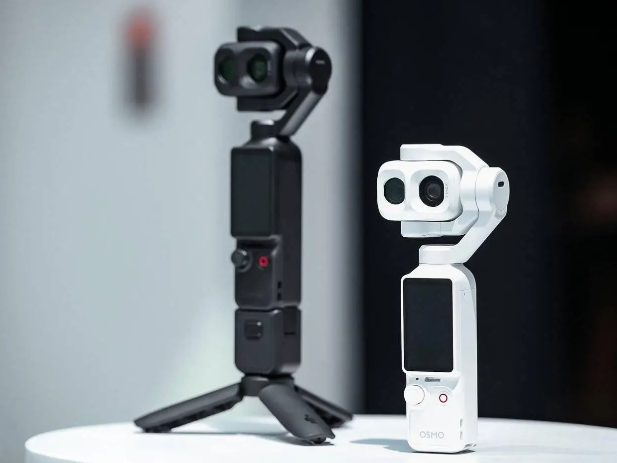DJI Osmo Pocket 4P màu trắng ngọc trai thực tế
