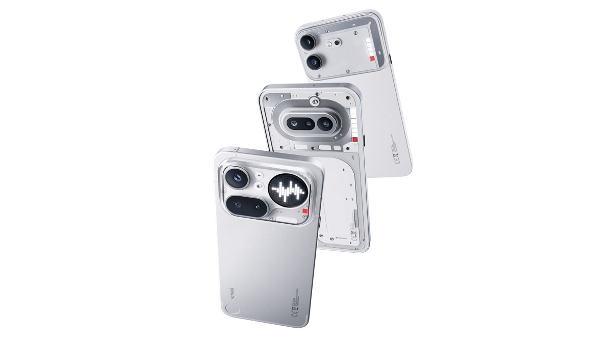 Theo thứ tự từ trên xuống dưới lần lượt là Nothing Phone (4b), Phone (4a) và Phone (4a) Pro. Đây là 3 chiếc smartphone được Nothing mang về trong lần đầu giới thiệu sản phẩm ở Việt Nam. Ảnh: Nothing.