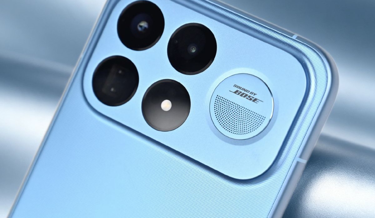 Cận cảnh cụm camera 200MP và loa Sound by Bose trên REDMI K100 Pro Max